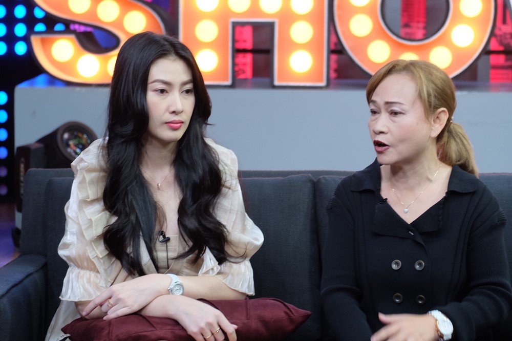 อีฟ แม็กซิม