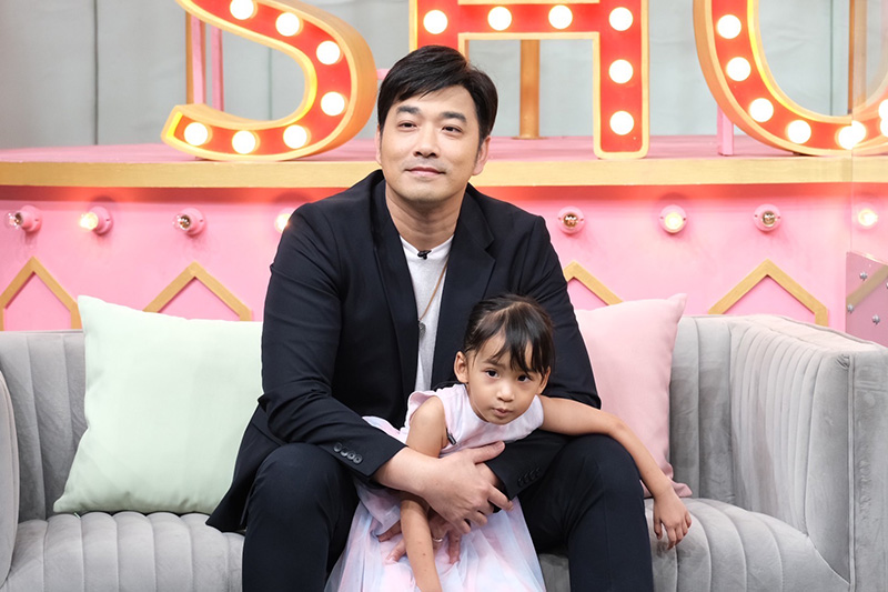 เจมส์ เรืองศักดิ์