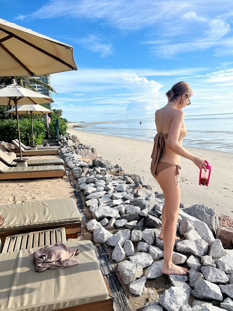 เอมี่ กลิ่นประทุม