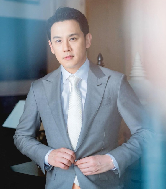 ฟลุค เกริกพล ประวัติ