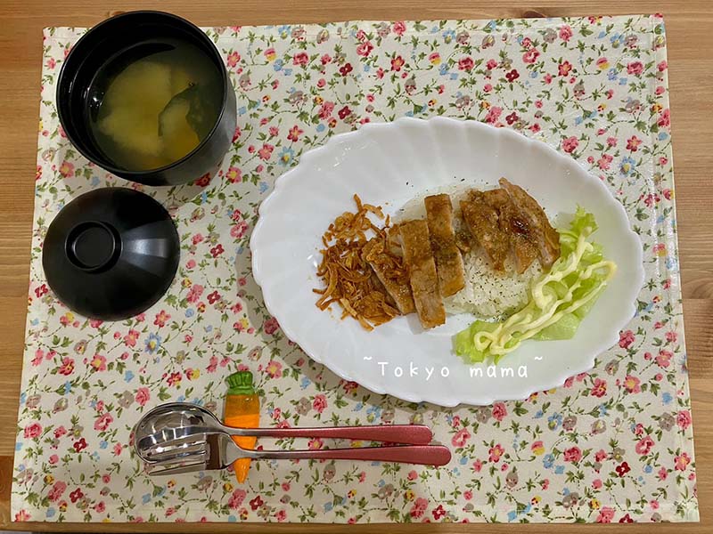 ข้าวหมูทอด