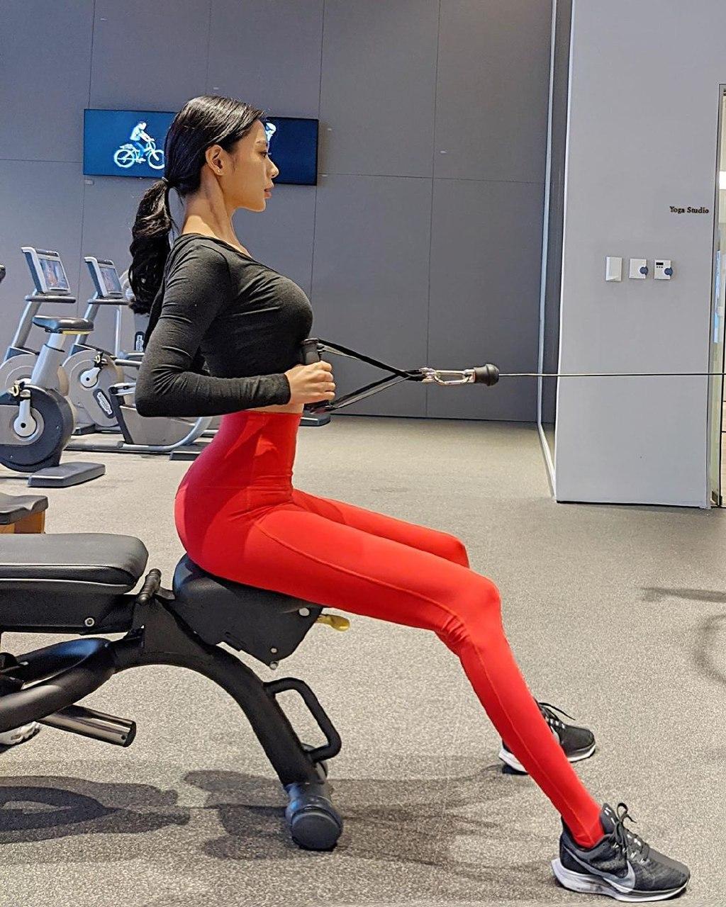 คลาร่า ลี