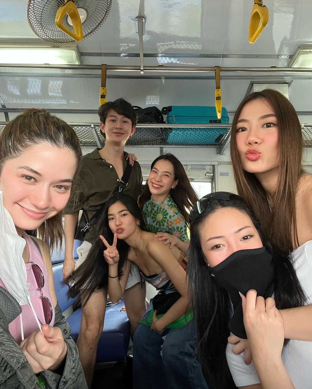  ก้อย อรัชพร 