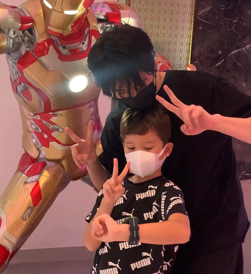 ไมค์ พิรัช