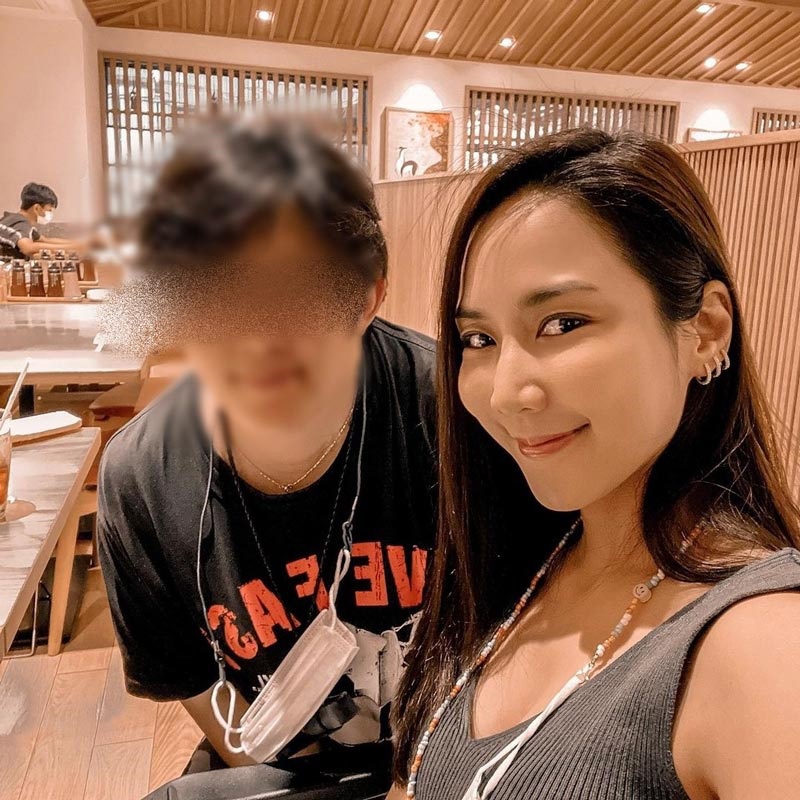 ศาลสั่ง อาบี อดีตผู้จัดการ แพ้คดีโลกสองใบ ชดใช้ จั๊กจั่น อคัมย์สิริ 2 ล้านบาท