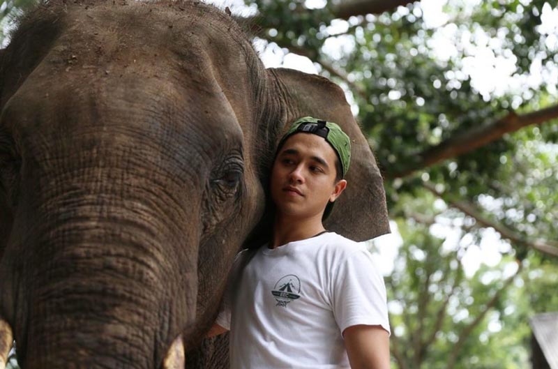 อเล็กซ์ เรนเดลล์