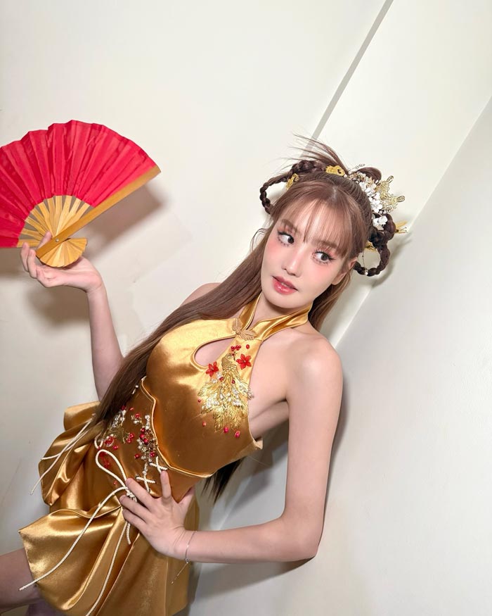 แกรนด์ เดอะสตาร์