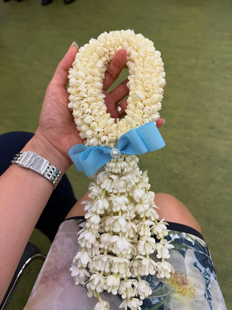 นุสบา เผยโมเมนต์ซึ้ง น้องกันต์ กราบพ่อแม่หลังเรียนจบ