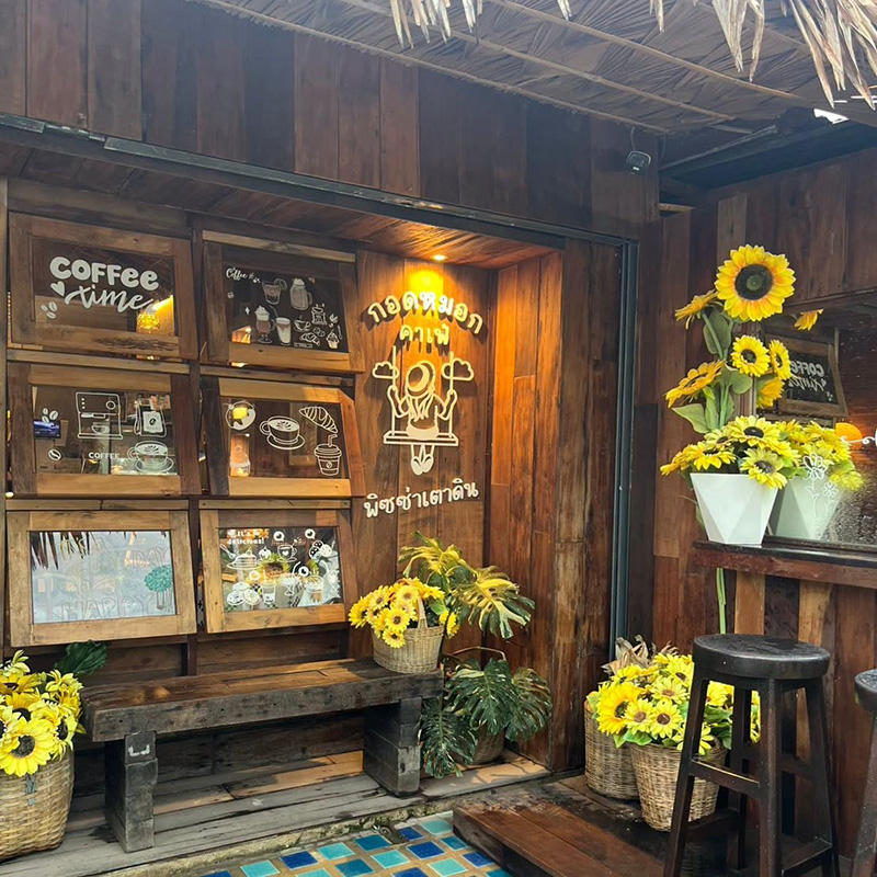 ร้านคาเฟ่หน้าฝน