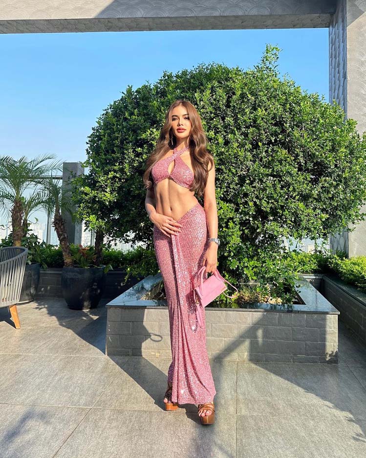 อุ้ม ทวีพร