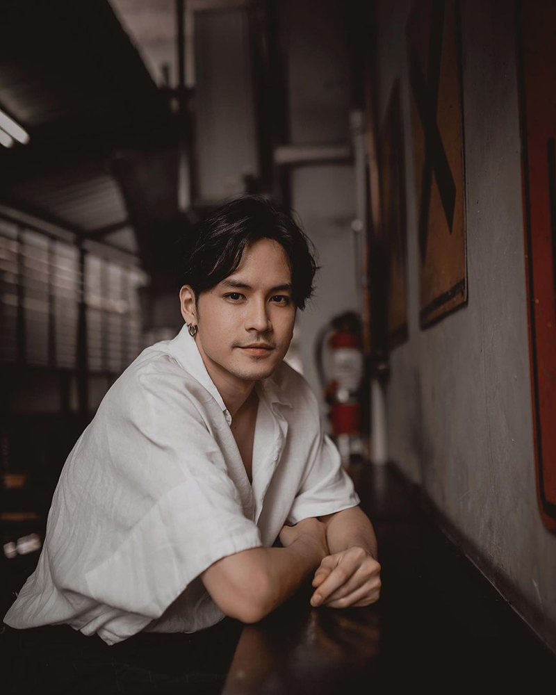 เก้า จิรายุ