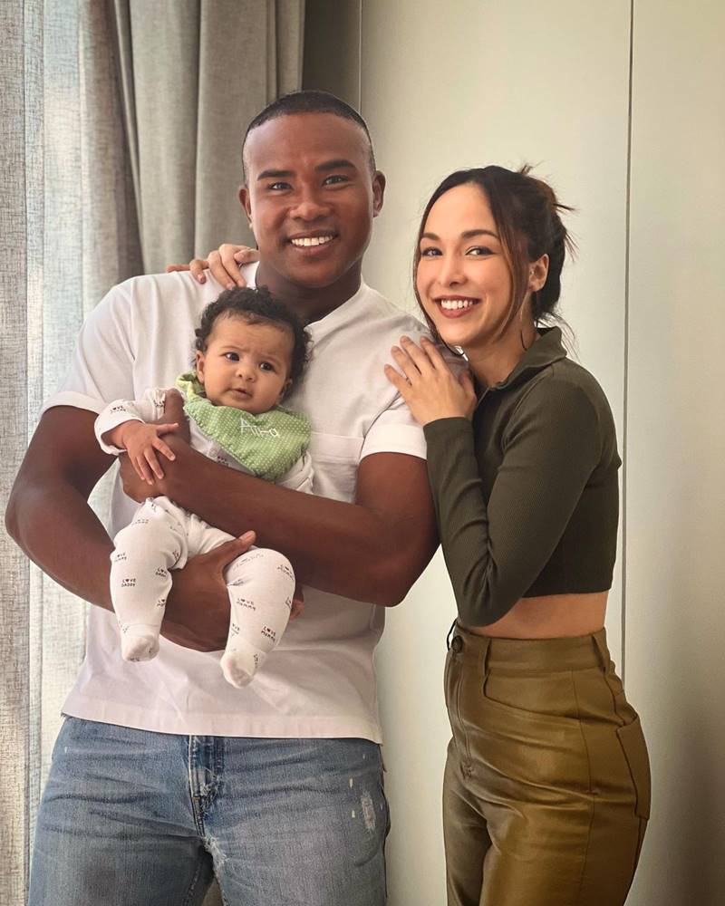 รัศมีแข เผยโมเมนต์เลี้ยง น้องแอร่า ลูกซาร่า