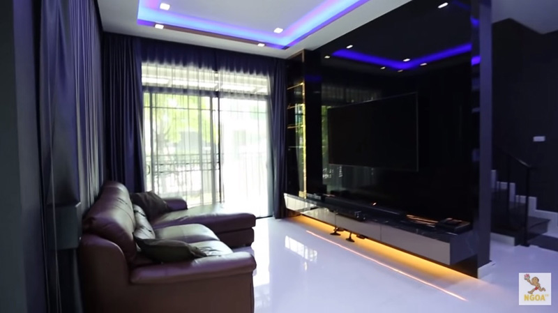 บ้านริว จิตสัมผัส