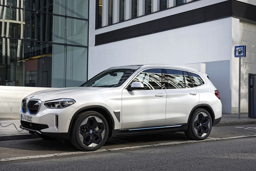BMW iX3 M Sport