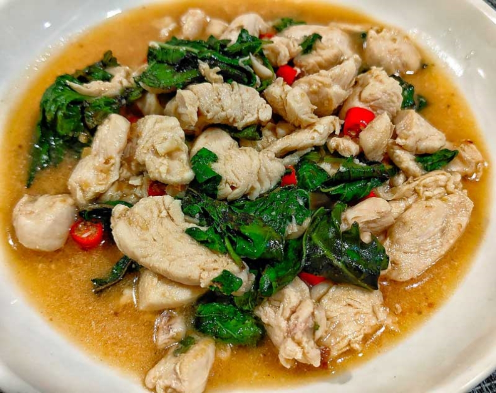 สูตรกะเพราไก่