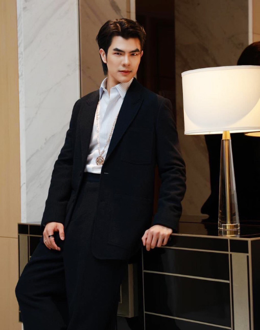 มาย ภาคภูมิ ประวัติ