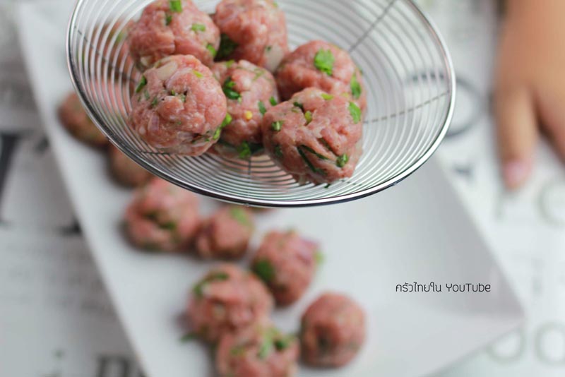 ลาบหมูทอด