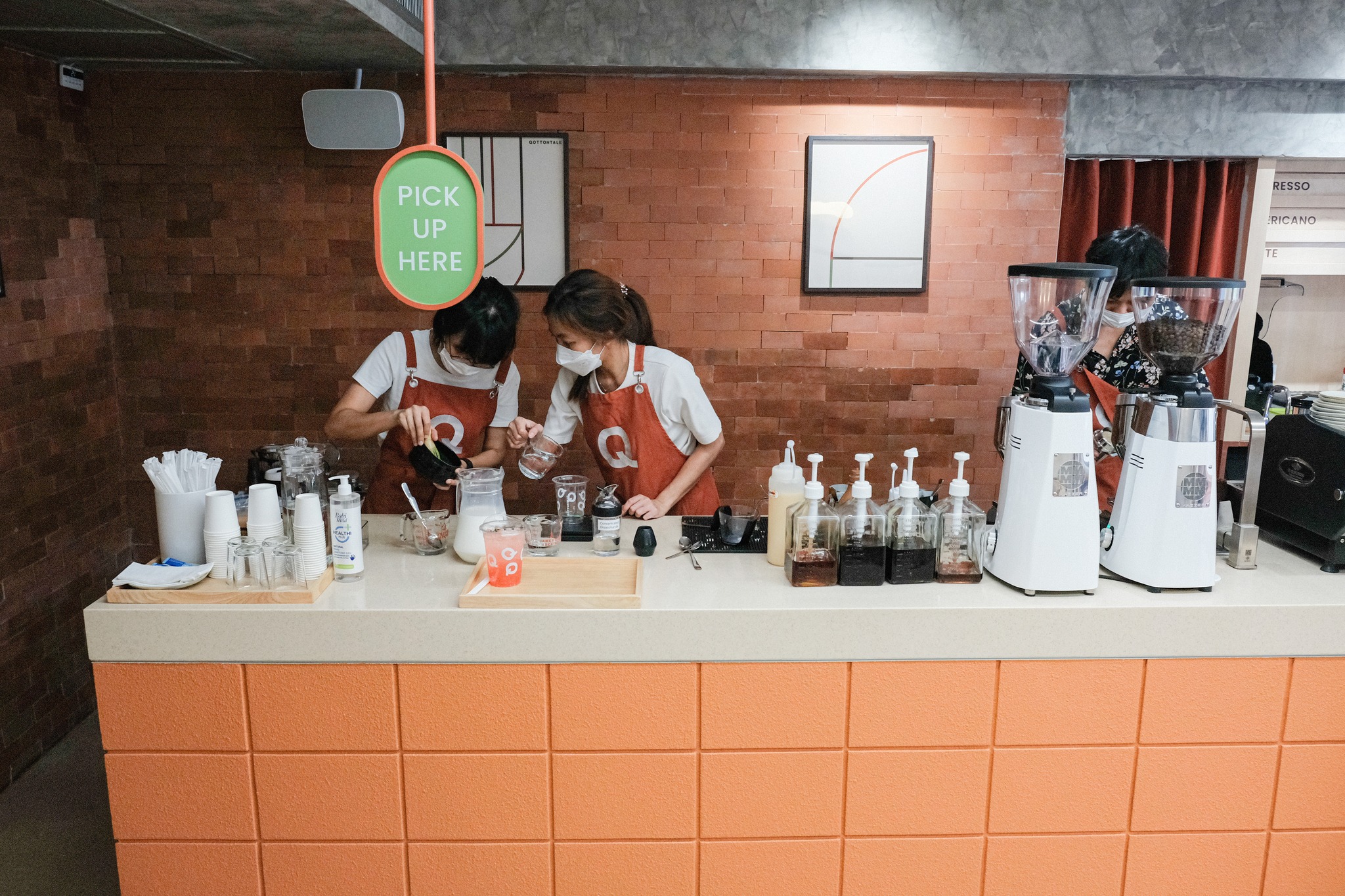 Qottontale Cafe