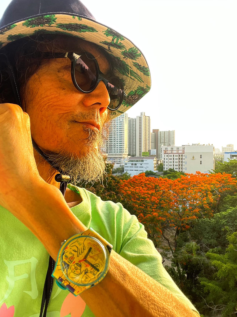 เพชร โอสถานุเคราะห์