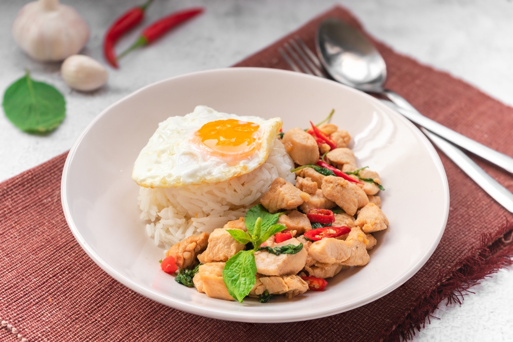สูตรผัดกะเพราพริกแห้ง