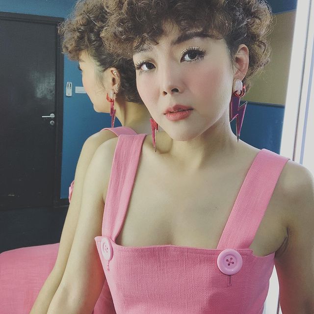 ลุลา กันยารัตน์ 