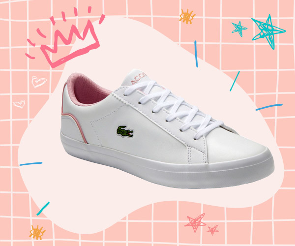 รองเท้าผ้าใบผู้หญิง