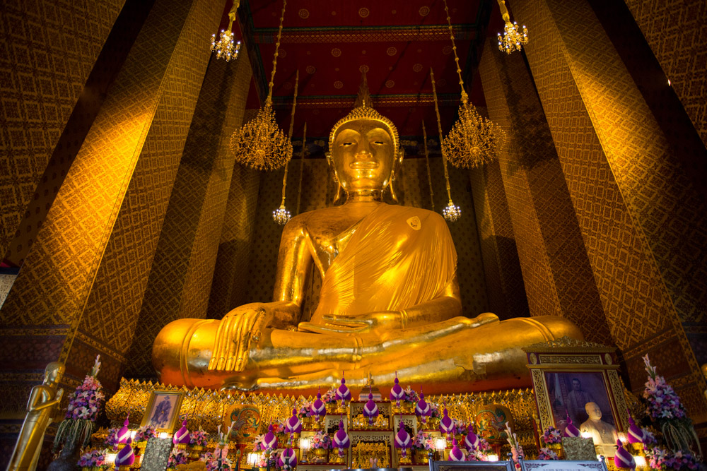 ไหว้พระองค์ใหญ่