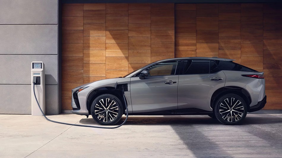 Lexus RZ 450e 2023