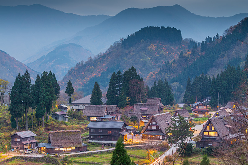 Ainokura Village