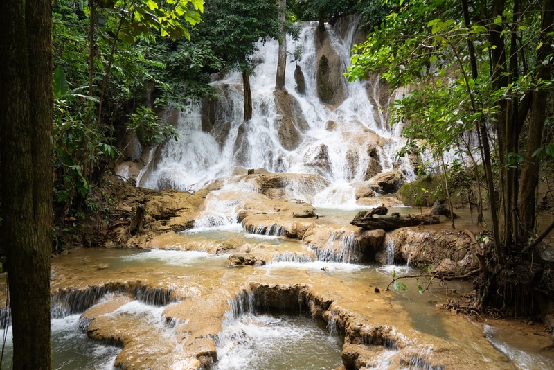 ที่เที่ยวน้ำตกกาญจนบุรี น้ำตกไดช่องถ่อง