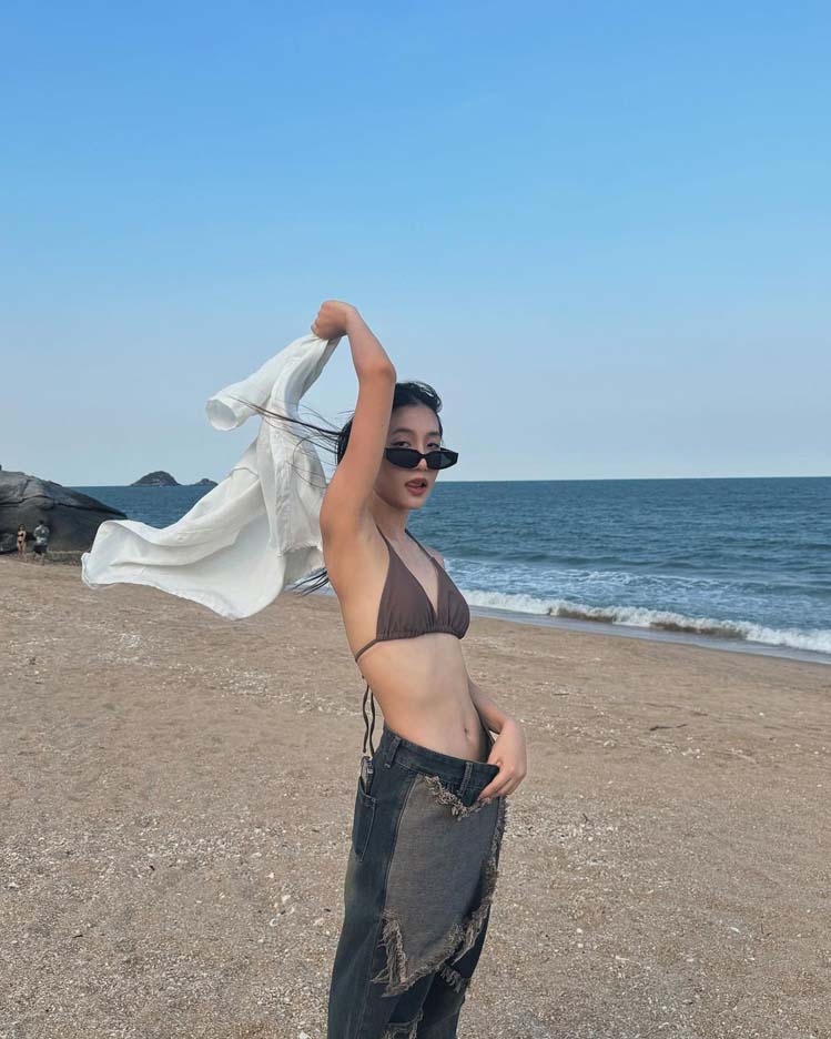 โจริญ 4EVE