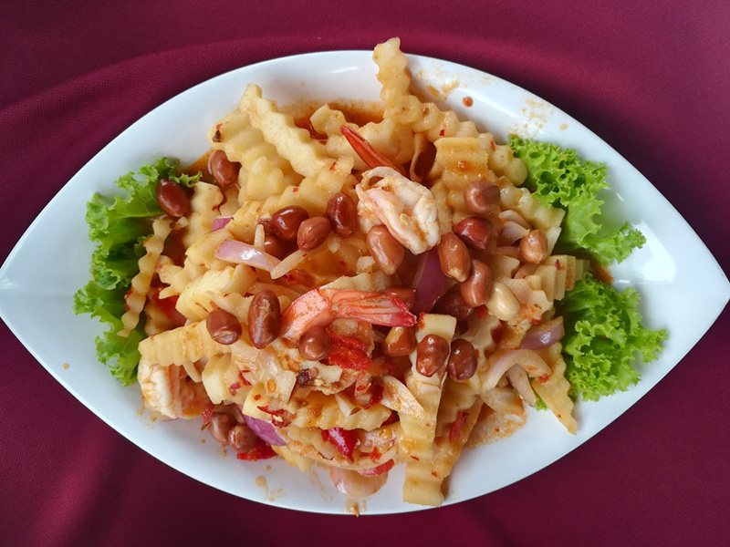 ยำยอดมะพร้าว ของคาว เมนูจากมะพร้าว เมนูอาหาร สูตรขนม สูตรเครื่องดื่ม