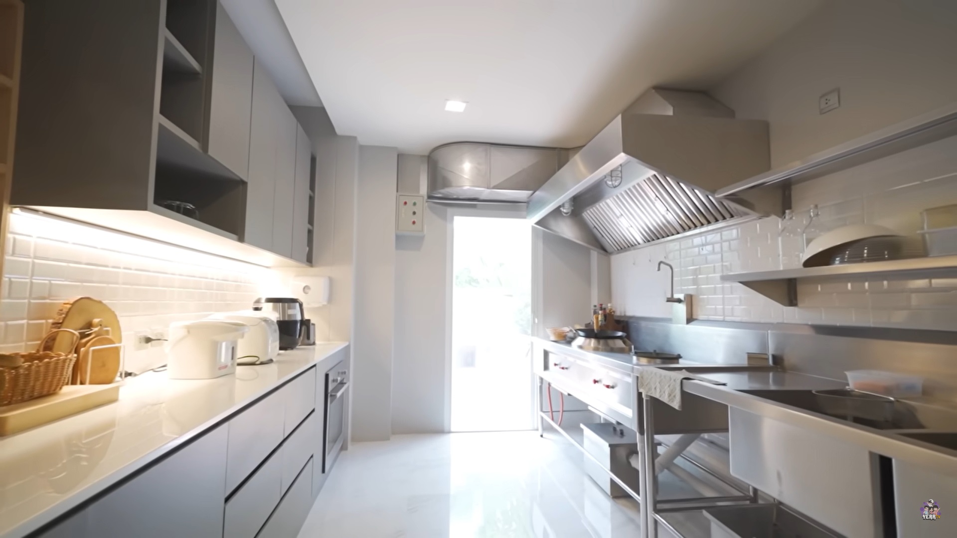 เจมส์ เรืองศักดิ์