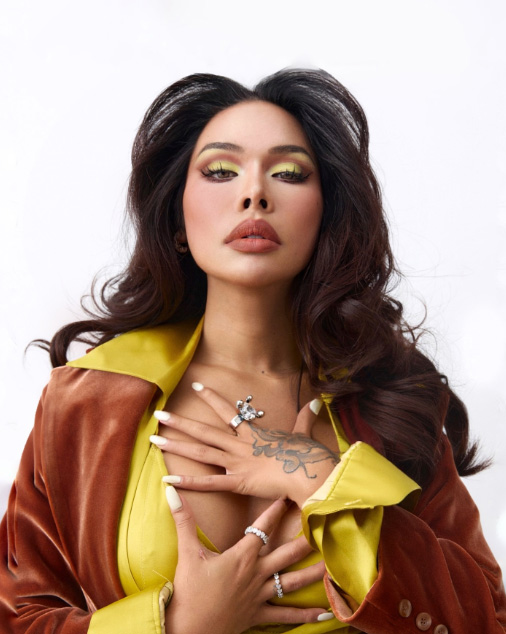 ประวัติ มิกซ์ เฉลิมศรี หรือ Badmixy นักร้องและอินฟลูเอนเซอร์สาวสุดแซ่บ