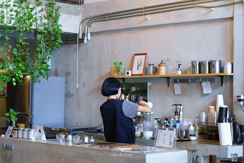 คาเฟ่นครนายก