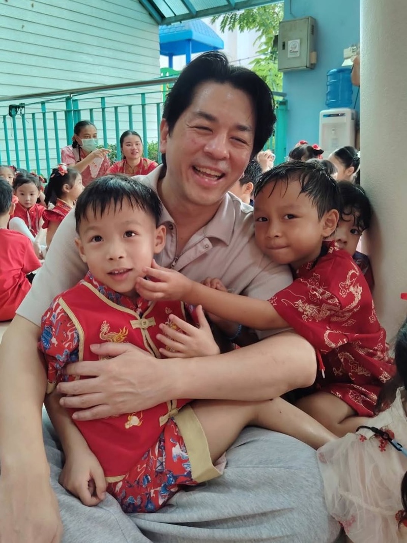 แฟนแอน ทองประสม