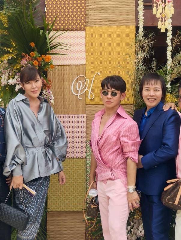 ช่างแต่งหน้า ญาญ่า