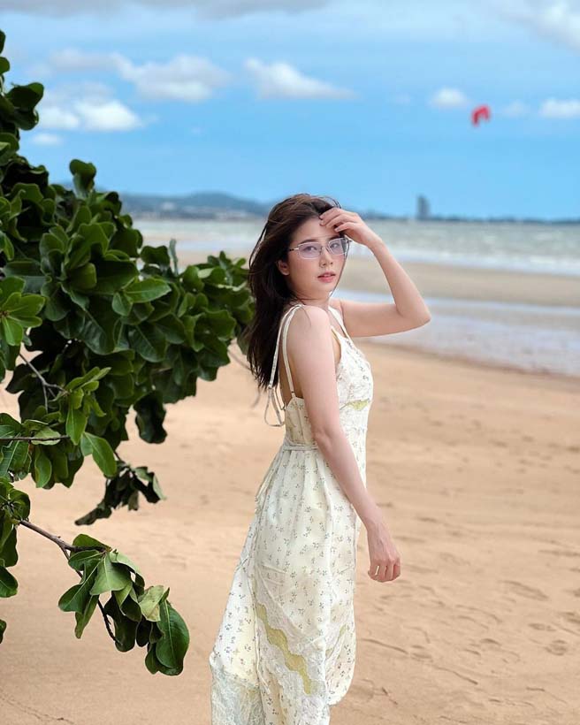 ฝน ศนันธฉัตร