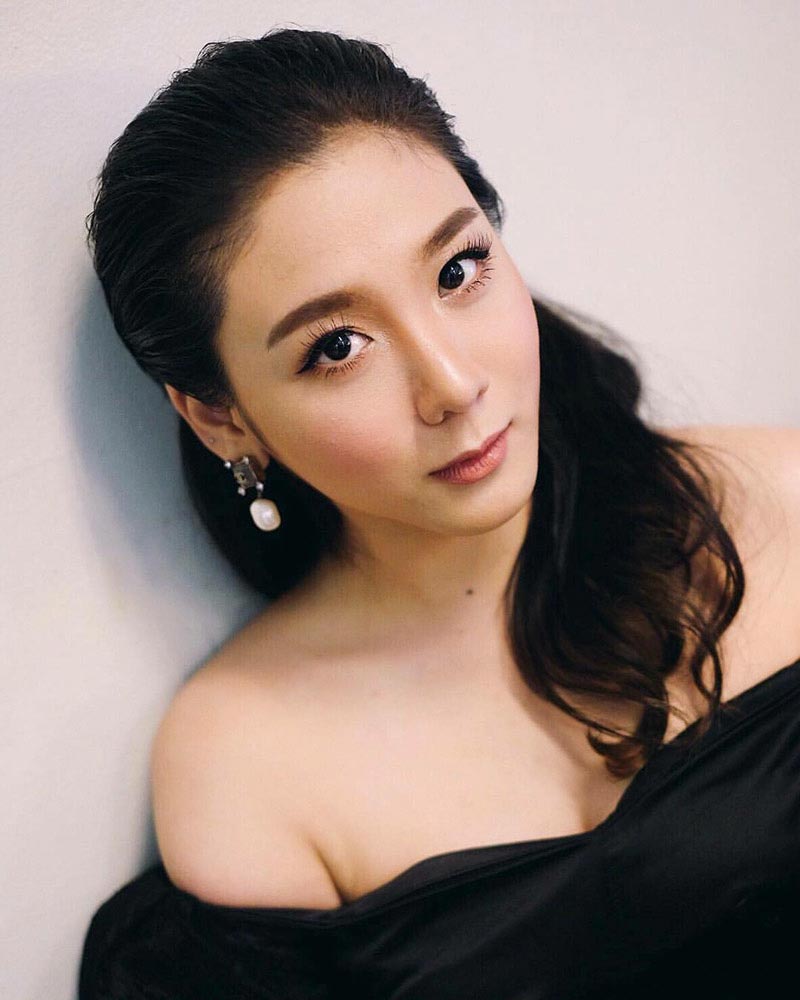 ใบเตย พรพจี