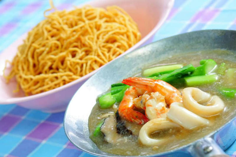 ร้านราดหน้าเดลิเวอรี่