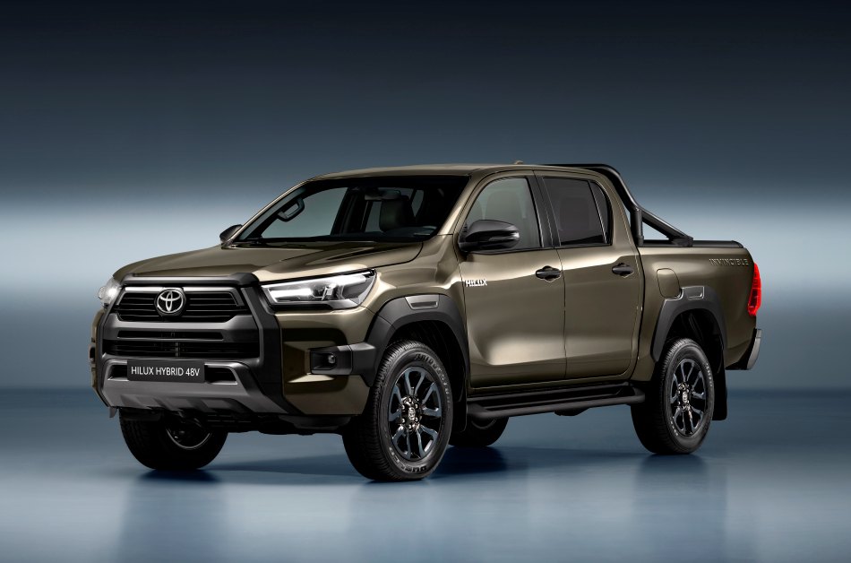 Toyota Hilux Revo Hybrid 2024