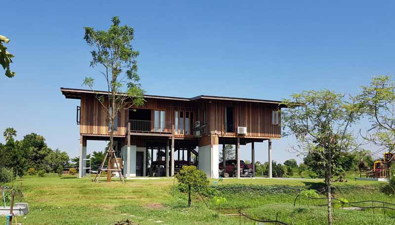 บ้านชั้นเดียวยกสูง