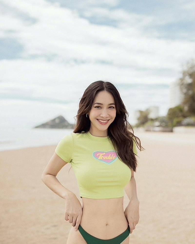 มิน พีชญา