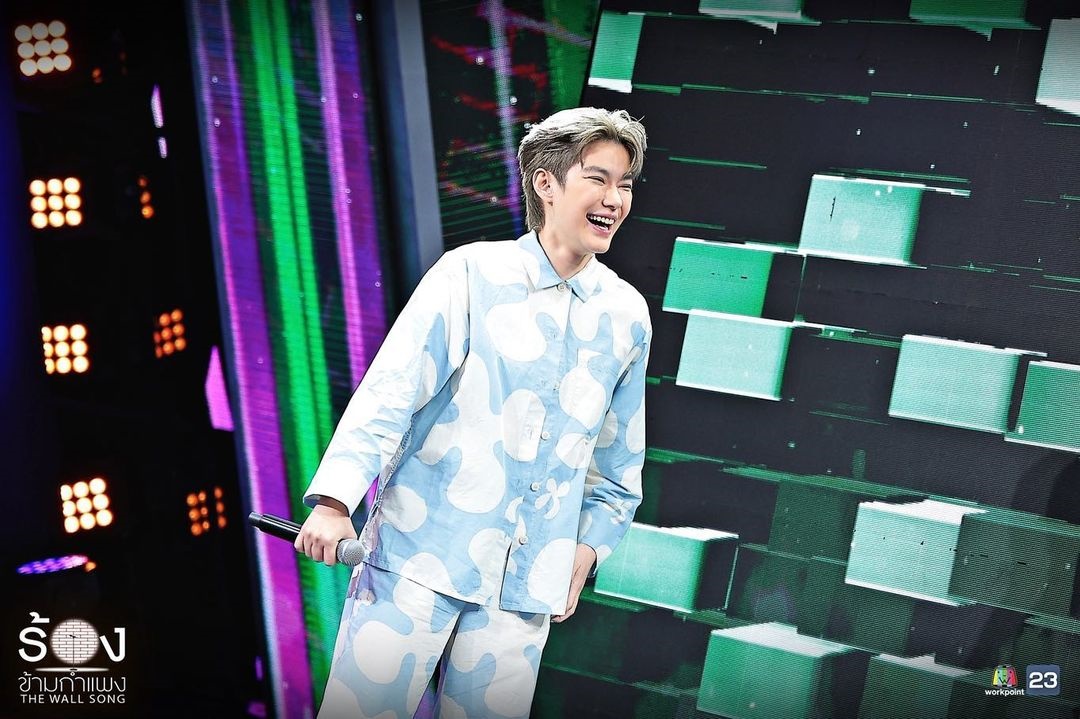 The Wall Song ร้องข้ามกำแพง