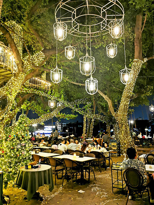 ร้านอาหารวาเลนไทน์ Tsai Eatery