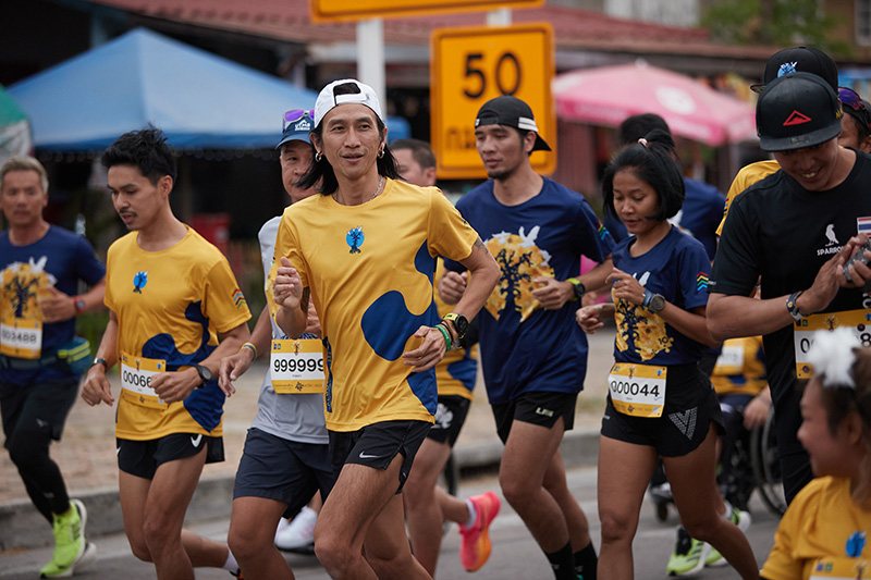 ตูน อาทิวราห์ คงมาลัย