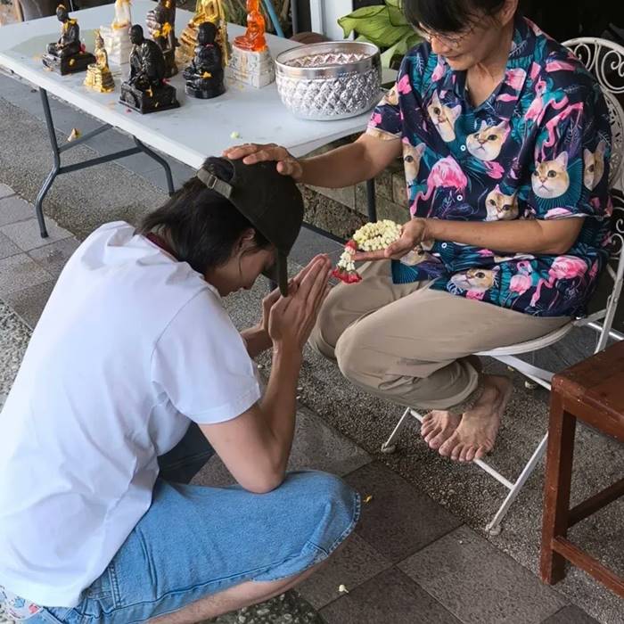 กลัฟ คณาวุฒิ 