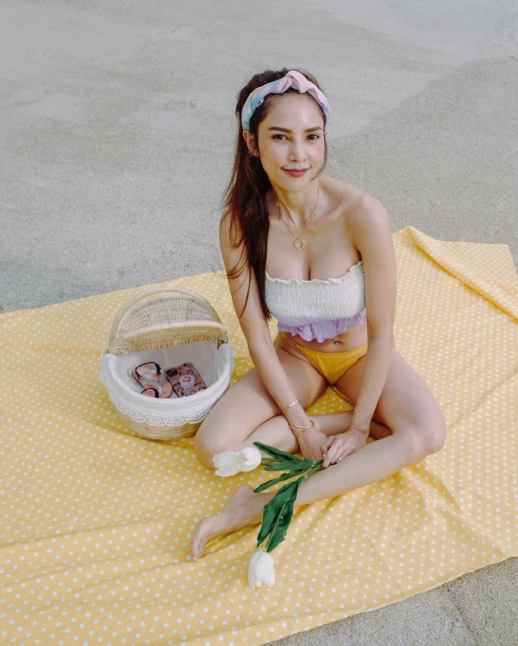 อุ้ม ลักขณา