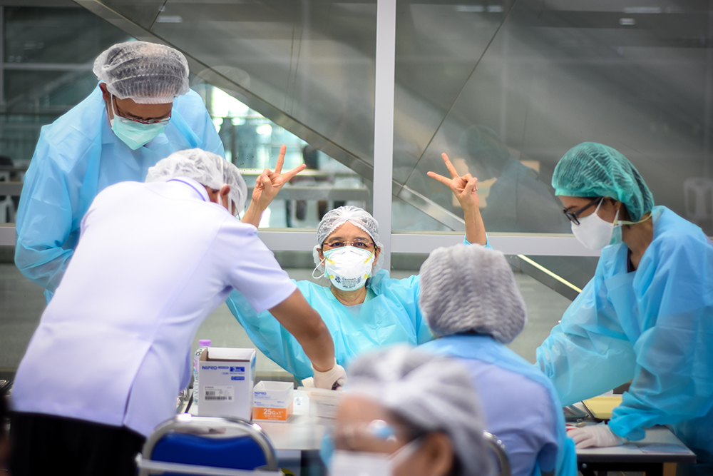 ศูนย์ฉีดวัคซีนสถานีกลางบางซื่อ