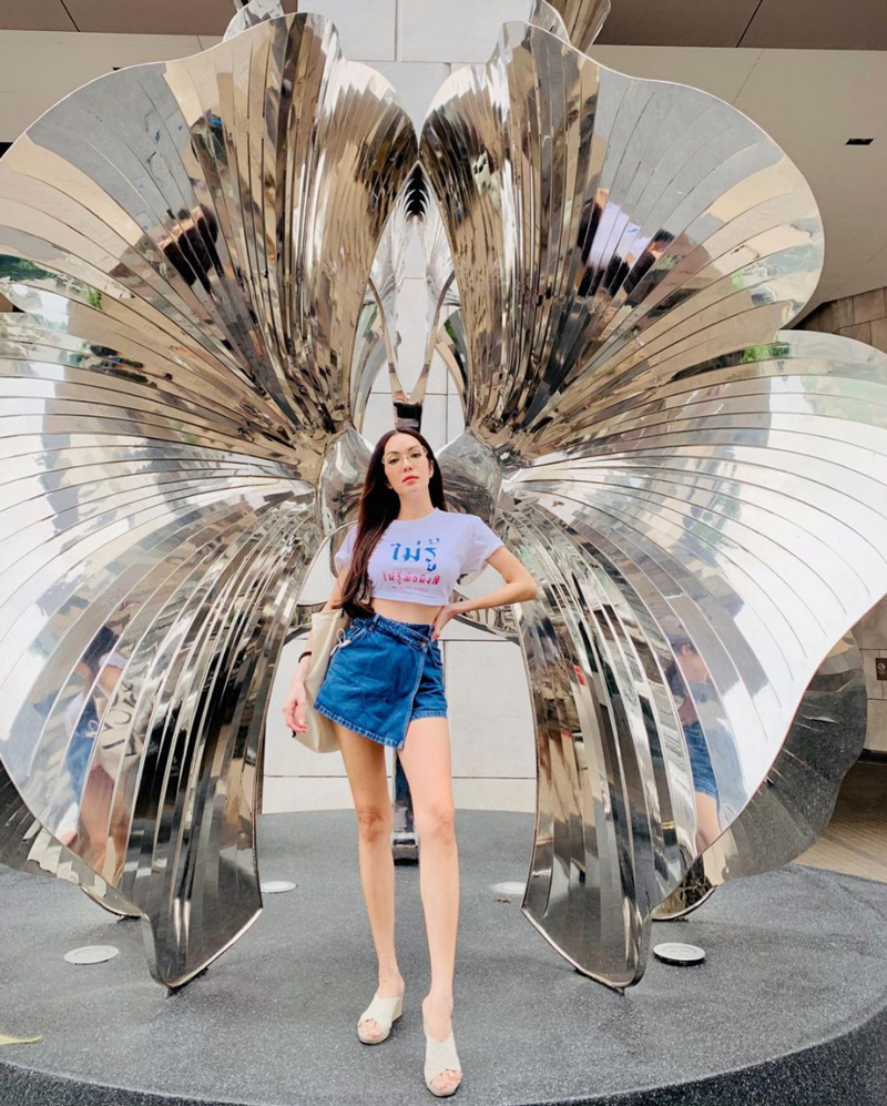 อ๋อม สกาวใจ